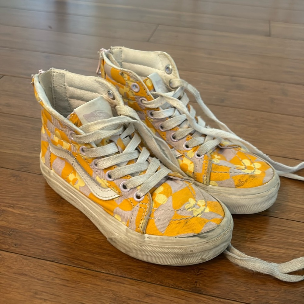 Girls high top vans size 12